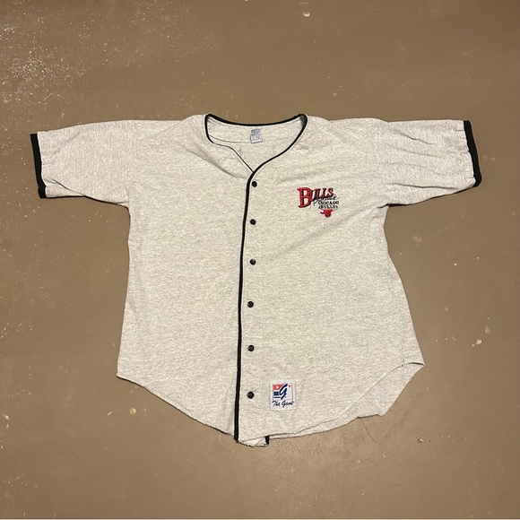 The Game Other - VINTAGE Chicago Bulls baseball style button up shirt